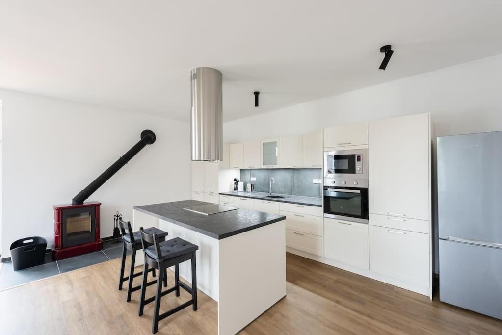 Vacov Apartment Exterior photo